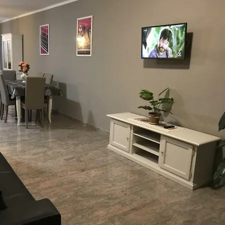 Апартаменты Anfite Castelletto *